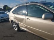 ✅ 2007 Lexus RX 350 • VIN: 2T2GK31U07C016822 • Lot: 43645403. Wystawiony na IAAI z przebiegiem 84 535 mil. Bezpłatny archiwum sprzedaży aukcyjnych z USA i szczegółowy raport historii pojazdu na DreamBid. Zdjęcie 6.