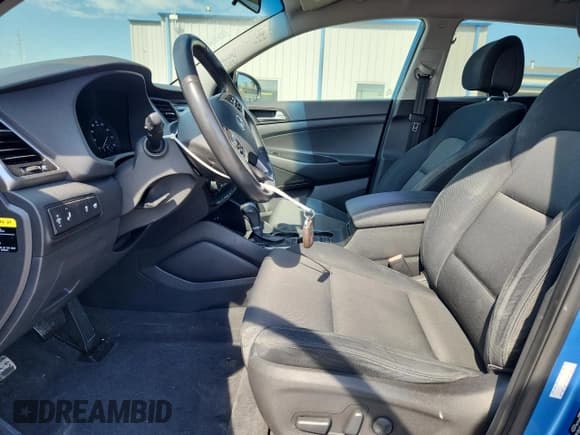 ✅ 2016 Hyundai Tucson Sport • VIN: KM8J3CA24GU219278 • Lot: 85112805. Wystawiony na Copart z przebiegiem 108 764 mil. Bezpłatny archiwum sprzedaży aukcyjnych z USA i szczegółowy raport historii pojazdu na DreamBid. Zdjęcie 7.