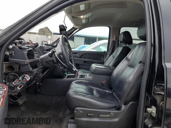 ✅ 2011 Chevrolet Tahoe LT • VIN: 1GNSCBE05BR105336 • Lot: 86765184. Listed on Copart with Not provided. Free auction sales archive from the USA and detailed vehicle history report at DreamBid. Image 7.