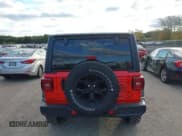 ✅ 2021 Jeep Wrangler Unlimited Sport S • VIN: 1C4HJXDG0MW549393 • Lot: 43404497. Listed on IAAI with 37,542 mi. Free auction sales archive from the USA and detailed vehicle history report at DreamBid. Image 17.