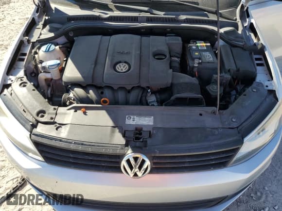 ✅ 2012 Volkswagen Jetta SE • VIN: 3VWBP7AJ6CM076986 • Lot: 91012915. Wystawiony na Copart z przebiegiem 126 933 mil. Bezpłatny archiwum sprzedaży aukcyjnych z USA i szczegółowy raport historii pojazdu na DreamBid. Zdjęcie 11.