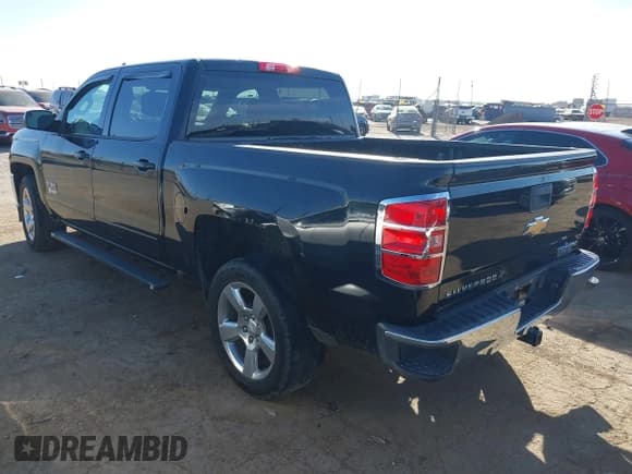 ✅ 2018 Chevrolet Silverado 1500 LT • VIN: 3GCPCREC3JG549623 • Lot: 43623946. Wystawiony na IAAI z przebiegiem 125 398 mil. Bezpłatny archiwum sprzedaży aukcyjnych z USA i szczegółowy raport historii pojazdu na DreamBid. Zdjęcie 3.