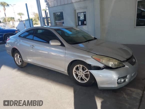 ✅ 2007 Toyota Solara SE • VIN: 4T1CE30P87U760379 • Lot: 43732681. Wystawiony na IAAI z przebiegiem 158 836 mil. Bezpłatny archiwum sprzedaży aukcyjnych z USA i szczegółowy raport historii pojazdu na DreamBid. Zdjęcie 1.