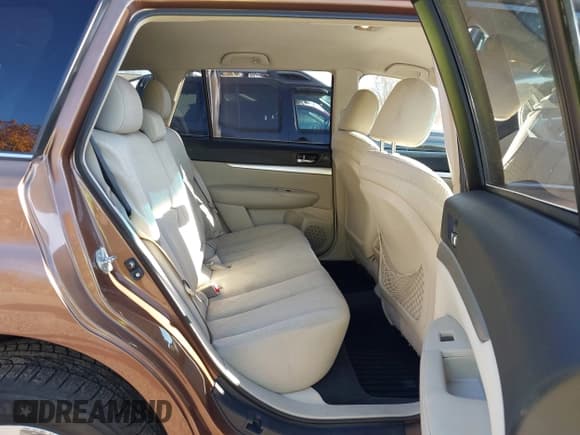 ✅ 2011 Subaru Outback Premium • VIN: 4S4BRCCCXB3346625 • Лот: 43625248. Опубликован ранее на IAAI с пробегом 184 253 миль. Бесплатный доступ к архиву аукционных продаж из США и подробный отчёт об истории автомобиля на DreamBid. Изображение 8.