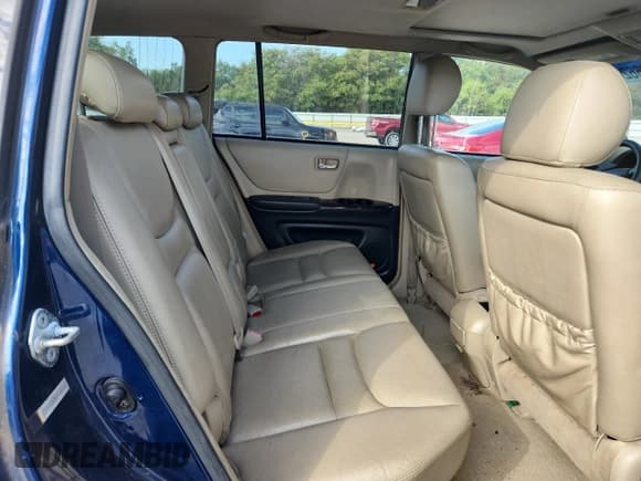✅ 2003 Toyota Highlander Limited • VIN: JTEHF21AX30130680 • Lot: 86624005. Listed on Copart with 159,429 mi. Free auction sales archive from the USA and detailed vehicle history report at DreamBid. Image 11.