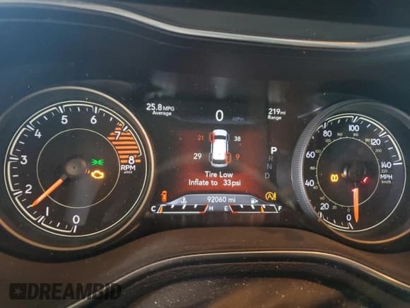 ✅ 2021 Jeep Cherokee Limited • VIN: 1C4PJLDX4MD179968 • Lot: 82931884. Wystawiony na Copart z przebiegiem 92 060 mil. Bezpłatny archiwum sprzedaży aukcyjnych z USA i szczegółowy raport historii pojazdu na DreamBid. Zdjęcie 9.