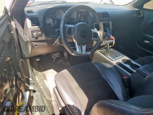 ✅ 2014 Dodge Challenger SRT-8 • VIN: 2C3CDYCJ0EH112311 • Lot: 58542725. Wystawiony na Copart z przebiegiem 72 427 mil. Bezpłatny archiwum sprzedaży aukcyjnych z USA i szczegółowy raport historii pojazdu na DreamBid. Zdjęcie 8.