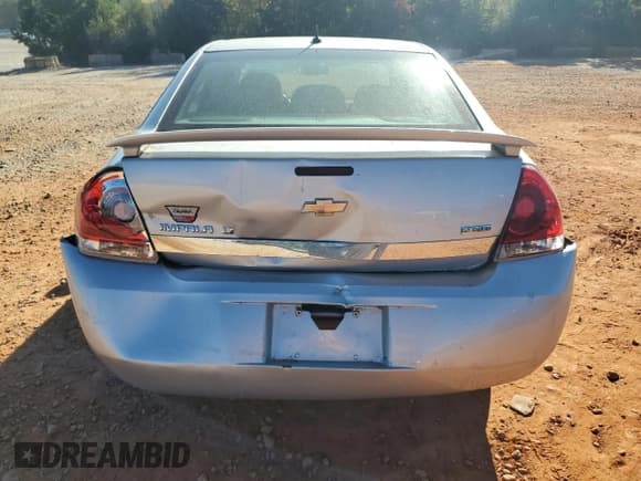 ✅ 2011 Chevrolet Impala LT Fleet • VIN: 2G1WG5EK7B1292355 • Lot: 86806245. Listed on Copart with 122,118 mi. Free auction sales archive from the USA and detailed vehicle history report at DreamBid. Image 6.