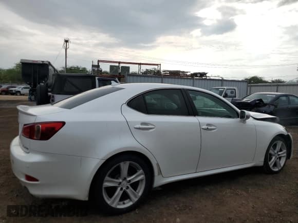 ✅ 2011 Lexus IS 250 • VIN: JTHBF5C21B5133811 • Lot: 51544715. Listed on Copart with 101,985 mi. Free auction sales archive from the USA and detailed vehicle history report at DreamBid. Image 3.