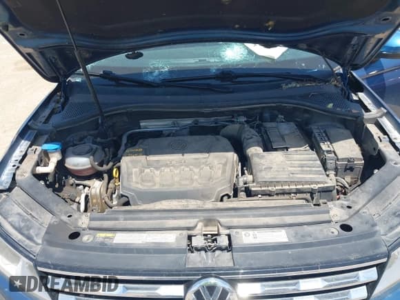 ✅ 2018 Volkswagen Tiguan S • VIN: 3VV0B7AXXJM015331 • Lot: 42012557. Listed on IAAI with 80,288 mi. Free auction sales archive from the USA and detailed vehicle history report at DreamBid. Image 10.