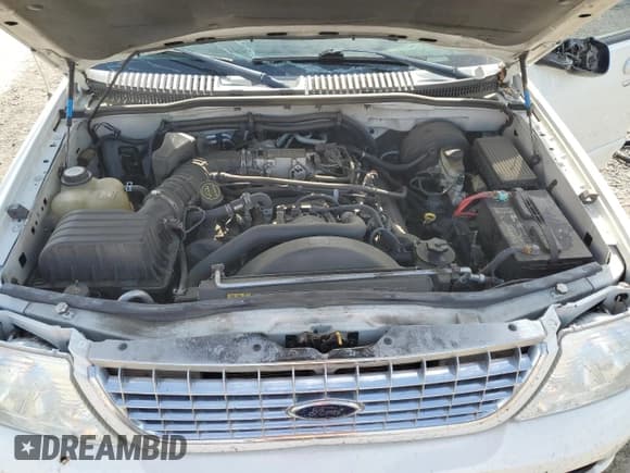 ✅ 2004 Ford Explorer Limited • VIN: 1FMZU75W04ZA87770 • Лот: 59365545. Опубликован ранее на Copart с пробегом 149 014 миль. Бесплатный доступ к архиву аукционных продаж из США и подробный отчёт об истории автомобиля на DreamBid. Изображение 12.