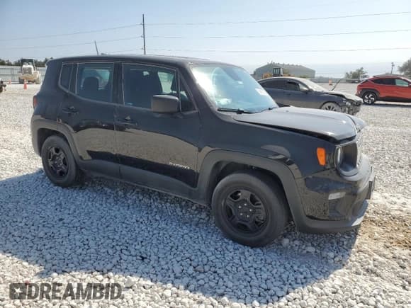 ✅ 2020 Jeep Renegade Sport • VIN: ZACNJAAB2LPL22191 • Lot: 89450395. Wystawiony na Copart z przebiegiem 45 619 mil. Bezpłatny archiwum sprzedaży aukcyjnych z USA i szczegółowy raport historii pojazdu na DreamBid. Zdjęcie 4.