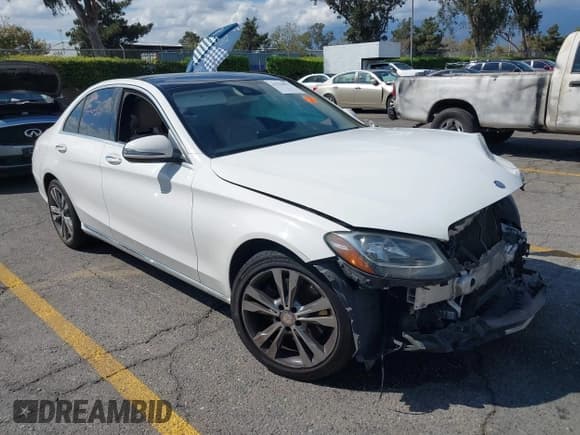 ✅ 2016 Mercedes-Benz C 300 • VIN: 55SWF4JB8GU158516 • Lot: 43270551. Listed on IAAI with 113,587 mi. Free auction sales archive from the USA and detailed vehicle history report at DreamBid. Image 1.