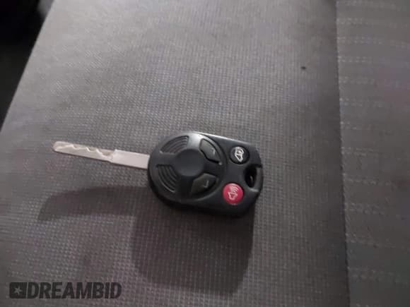 ✅ 2016 Ford Transit • VIN: 1FTYE2CMXGKB56284 • Лот: 41588010. Опубликован ранее на IAAI с пробегом 194 583 миль. Бесплатный доступ к архиву аукционных продаж из США и подробный отчёт об истории автомобиля на DreamBid. Изображение 11.