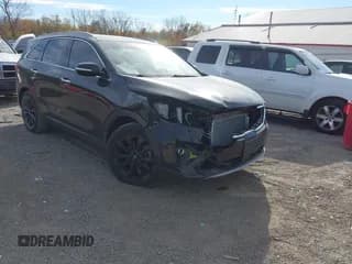 ✅ 2020 Kia Sorento EX • VIN: 5XYPH4A5XLG708148 • Lot: 43633001. Wystawiony na IAAI z przebiegiem 94 528 mil. Bezpłatny archiwum sprzedaży aukcyjnych z USA i szczegółowy raport historii pojazdu na DreamBid. Zdjęcie 1.