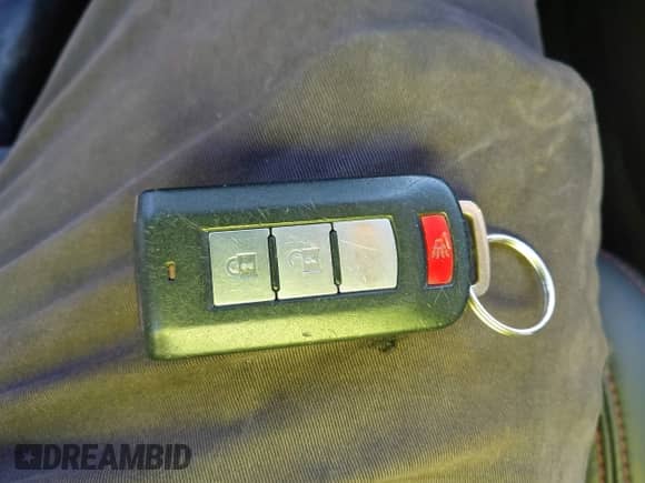 2022 Mitsubishi Outlander SE with VIN JA4APVAU4NU019031, listed as a IAAI auction lot 43127291 with 58,673 mi miles and . Bid and sale history available at DreamBid. Image 11.