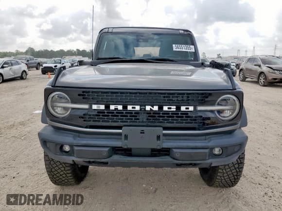 ✅ 2022 Ford Bronco • VIN: 1FMEE5DP9NLA72991 • Lot: 56551355. Listed on Copart with 2,692 mi. Free auction sales archive from the USA and detailed vehicle history report at DreamBid. Image 5.