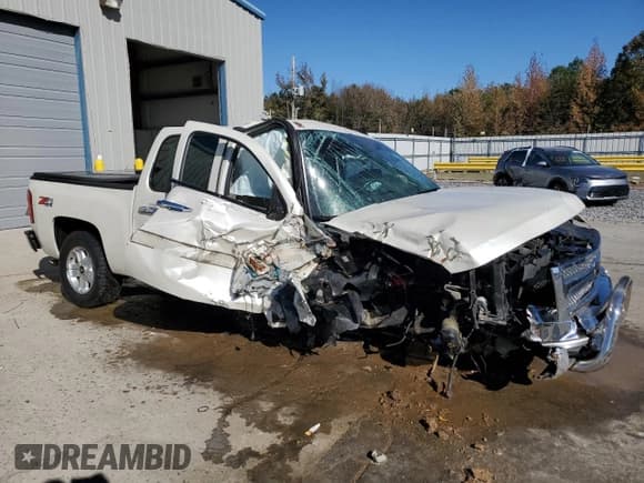 ✅ 2013 Chevrolet Silverado 1500 LT • VIN: 3GCPKSE76DG333122 • Лот: 92124065. Опубликован ранее на Copart с пробегом Не указан. Бесплатный доступ к архиву аукционных продаж из США и подробный отчёт об истории автомобиля на DreamBid. Изображение 4.