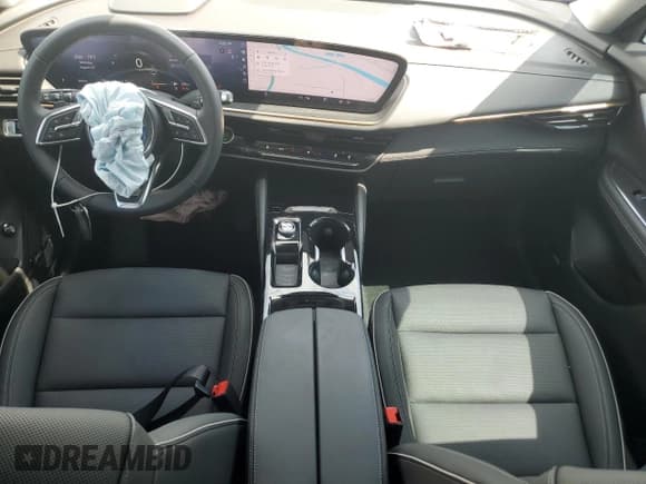 ✅ 2025 Buick Envision Avenir • VIN: LRBFZME47SD089031 • Lot: 69704335. Listed on Copart with 849 mi. Free auction sales archive from the USA and detailed vehicle history report at DreamBid. Image 8.