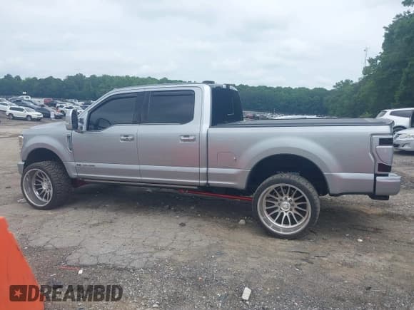 ✅ 2021 Ford F-250 XL • VIN: 1FT7W2BT5MED66089 • Лот: 42496219. Опубликован ранее на IAAI с пробегом 75 538 миль. Бесплатный доступ к архиву аукционных продаж из США и подробный отчёт об истории автомобиля на DreamBid. Изображение 14.