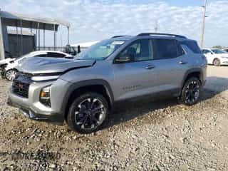 2025 Chevrolet Equinox FWD RS с VIN 3GNAXLEG9SL230057, выставлен на аукционе Copart как лот 55592645 с пробегом 5 483 миль миль и Списание • Salvage title. История ставок и продаж доступна на DreamBid. Изображение 1.