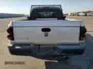 2007 Dodge Dakota SLT z VIN 1D7HW48N97S242802, wystawiony jako Copart lot #72783704 z przebiegiem 151 906 mil mil oraz Szkoda całkowita • Salvage title. Historia ofert i sprzedaży dostępna na DreamBid. Obrazek 6.