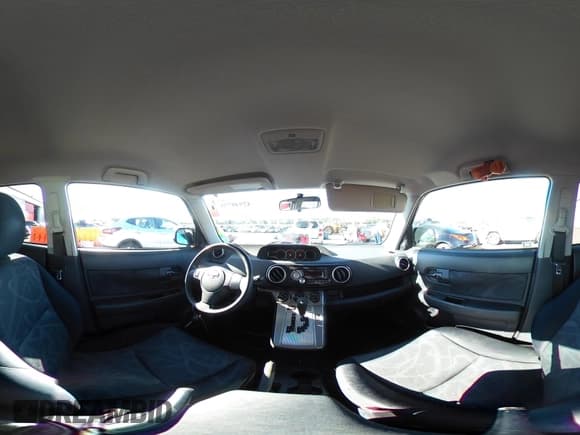 ✅ 2011 Scion xB • VIN: JTLZE4FE8B1129026 • Лот: 42940755. Опубликован ранее на IAAI с пробегом 136 779 миль. Бесплатный доступ к архиву аукционных продаж из США и подробный отчёт об истории автомобиля на DreamBid. Изображение 18.