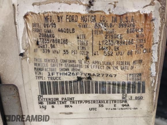 ✅ 1997 Ford F-250 • VIN: 1FTHW26F7VEA27747 • Lot: 43710951. Wystawiony na IAAI z przebiegiem Nie podano. Bezpłatny archiwum sprzedaży aukcyjnych z USA i szczegółowy raport historii pojazdu na DreamBid. Zdjęcie 9.