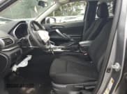 ✅ 2019 Mitsubishi Eclipse Cross ES • VIN: JA4AT3AA1KZ029035 • Lot: 69962895. Wystawiony na Copart z przebiegiem 103 472 mil. Bezpłatny archiwum sprzedaży aukcyjnych z USA i szczegółowy raport historii pojazdu na DreamBid. Zdjęcie 7.