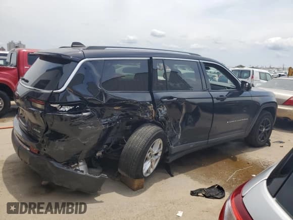 ✅ 2023 Jeep Grand Cherokee Altitude • VIN: 1C4RJJAG2P8755152 • Lot: 61715925. Listed on Copart with 43,921 mi. Free auction sales archive from the USA and detailed vehicle history report at DreamBid. Image 3.