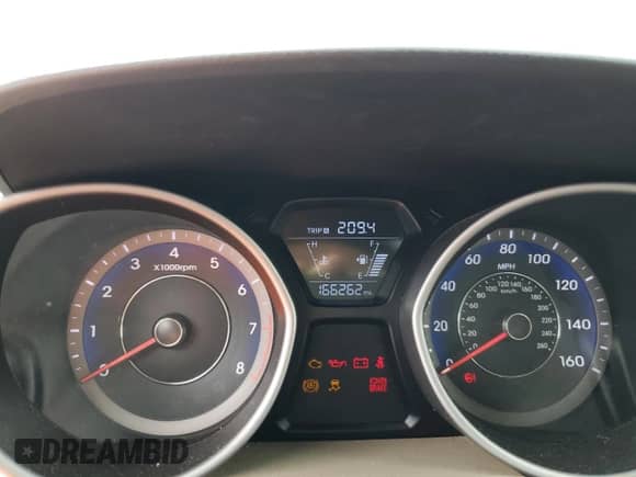 2014 Hyundai Elantra SE с VIN KMHDH4AE8EU135606, выставлен на аукционе Copart как лот 68381725 с пробегом 166 262 миль миль и Списание • Salvage title. История ставок и продаж доступна на DreamBid. Изображение 9.