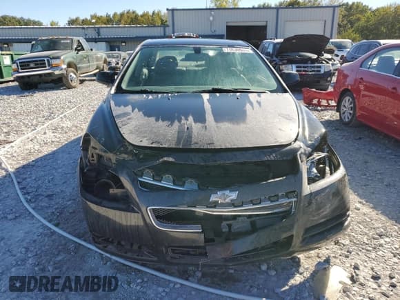 ✅ 2011 Chevrolet Malibu 1LS • VIN: 1G1ZB5E19BF218947 • Lot: 74630534. Listed on Copart with 136,686 mi. Free auction sales archive from the USA and detailed vehicle history report at DreamBid. Image 5.