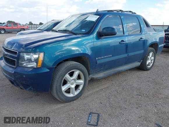 ✅ 2007 Chevrolet Avalanche 1LT • VIN: 3GNFK12317G173931 • Лот: 43332765. Опубликован ранее на IAAI с пробегом 242 134 миль. Бесплатный доступ к архиву аукционных продаж из США и подробный отчёт об истории автомобиля на DreamBid. Изображение 2.