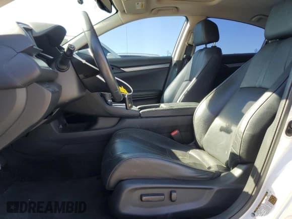 ✅ 2017 Honda Civic Touring • VIN: 2HGFC1F91HH654110 • Lot: 90936485. Listed on Copart with 114,224 mi. Free auction sales archive from the USA and detailed vehicle history report at DreamBid. Image 7.