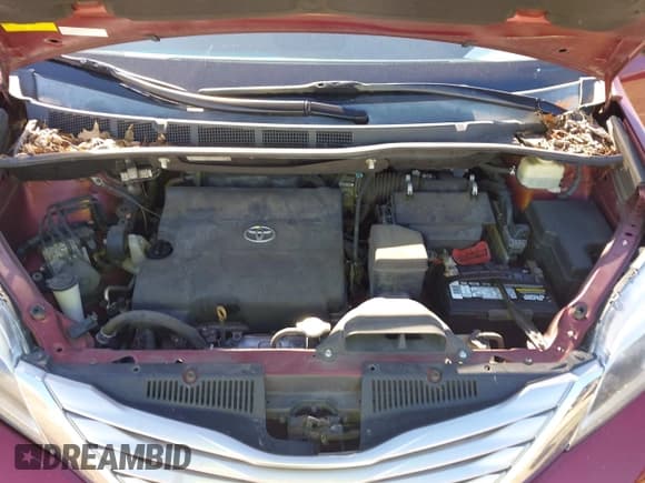 ✅ 2016 Toyota Sienna XLE • VIN: 5TDDK3DC0GS132653 • Lot: 43801971. Listed on IAAI with 203,393 mi. Free auction sales archive from the USA and detailed vehicle history report at DreamBid. Image 10.