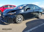 ✅ 2021 Toyota Prius L Eco • VIN: JTDKAMFU5M3146454 • Lot: 43462876. Wystawiony na IAAI z przebiegiem 93 810 mil. Bezpłatny archiwum sprzedaży aukcyjnych z USA i szczegółowy raport historii pojazdu na DreamBid. Zdjęcie 17.