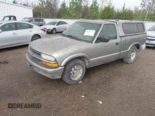 ✅ 1998 Chevrolet S-10 • VIN: 1GCCS1444WK249330 • Лот: 41092372. Опубликован ранее на IAAI с пробегом Не указан. Бесплатный доступ к архиву аукционных продаж из США и подробный отчёт об истории автомобиля на DreamBid. Изображение 2.