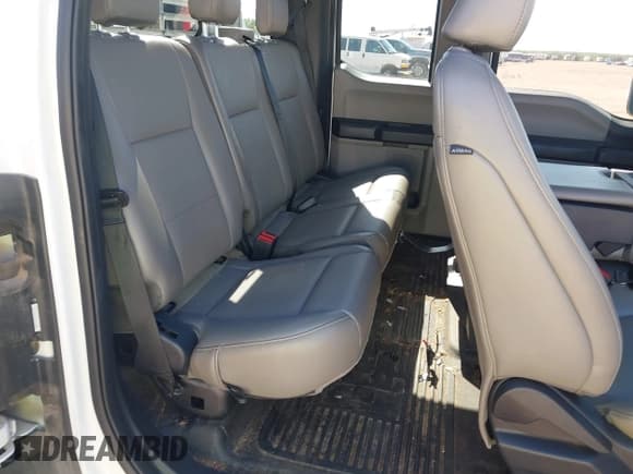 ✅ 2022 Ford F-250 • VIN: 1FD7X2AT4NEC13649 • Лот: 43132081. Опубликован ранее на IAAI с пробегом 138 509 миль. Бесплатный доступ к архиву аукционных продаж из США и подробный отчёт об истории автомобиля на DreamBid. Изображение 8.