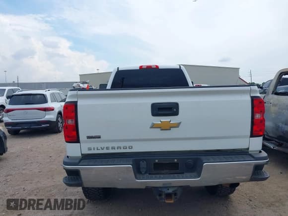 ✅ 2019 Chevrolet Silverado 2500HD Work Truck • VIN: 2GC2KREG0K1194436 • Лот: 43074666. Опубликован ранее на IAAI с пробегом 55 347 миль. Бесплатный доступ к архиву аукционных продаж из США и подробный отчёт об истории автомобиля на DreamBid. Изображение 16.