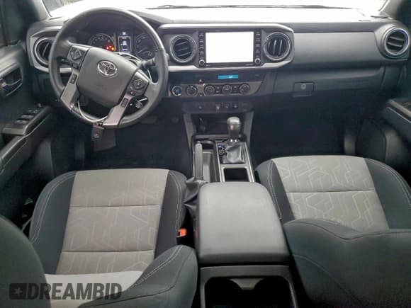 ✅ 2023 Toyota Tacoma TRD Off Road • VIN: 3TMCZ5AN1PM539325 • Lot: 91028635. Listed on Copart with 21,801 mi. Free auction sales archive from the USA and detailed vehicle history report at DreamBid. Image 8.