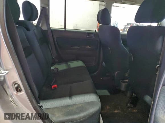 ✅ 2006 Scion xB • VIN: JTLKT334764058578 • Лот: 94329795. Опубликован ранее на Copart с пробегом 253 516 миль. Бесплатный доступ к архиву аукционных продаж из США и подробный отчёт об истории автомобиля на DreamBid. Изображение 10.