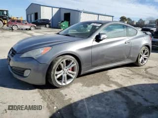 ✅ 2011 Hyundai Genesis Coupe Track • VIN: KMHHU6KH8BU057793 • Lot: 45873545. Wystawiony na Copart z przebiegiem 146 351 mil. Bezpłatny archiwum sprzedaży aukcyjnych z USA i szczegółowy raport historii pojazdu na DreamBid. Zdjęcie 1.