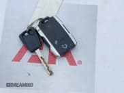 ✅ 2015 Chevrolet Silverado 2500HD LTZ • VIN: 1GC1KWE84FF545303 • Lot: 43327592. Wystawiony na IAAI z przebiegiem 148 742 mil. Bezpłatny archiwum sprzedaży aukcyjnych z USA i szczegółowy raport historii pojazdu na DreamBid. Zdjęcie 11.