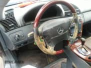 ✅ 2001 Mercedes-Benz CL 500/600 • VIN: WDBPJ75J81A013014 • Lot: 42376709. Wystawiony na IAAI z przebiegiem Nie podano. Bezpłatny archiwum sprzedaży aukcyjnych z USA i szczegółowy raport historii pojazdu na DreamBid. Zdjęcie 7.