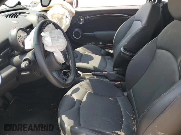 ✅ 2014 MINI Coupe • VIN: WMWSX1C53ET507902 • Лот: 64094884. Опубликован ранее на Copart с пробегом Не указан. Бесплатный доступ к архиву аукционных продаж из США и подробный отчёт об истории автомобиля на DreamBid. Изображение 7.