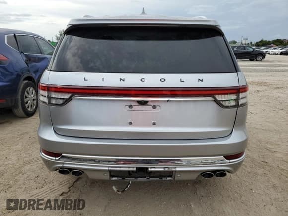 ✅ 2020 Lincoln Aviator Black Label • VIN: 5LM5J9XC7LGL04762 • Lot: 72157233. Listed on Copart with 2,072 mi. Free auction sales archive from the USA and detailed vehicle history report at DreamBid. Image 6.