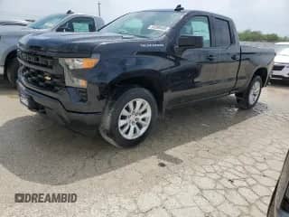 ✅ 2025 Chevrolet Silverado 1500 Custom • VIN: 1GCRABEK7SZ184443 • Лот: 53396405. Опубликован ранее на Copart с пробегом 981 миль. Бесплатный доступ к архиву аукционных продаж из США и подробный отчёт об истории автомобиля на DreamBid. Изображение 1.