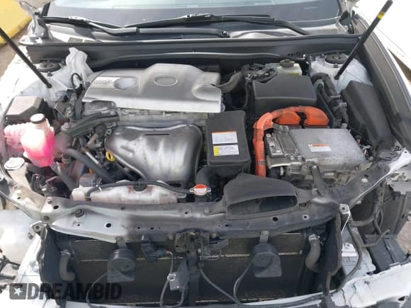 ✅ 2016 Lexus ES 300h • VIN: JTHBW1GG4G2114905 • Lot: 41674486. Listed on IAAI with 185,835 mi. Free auction sales archive from the USA and detailed vehicle history report at DreamBid. Image 10.