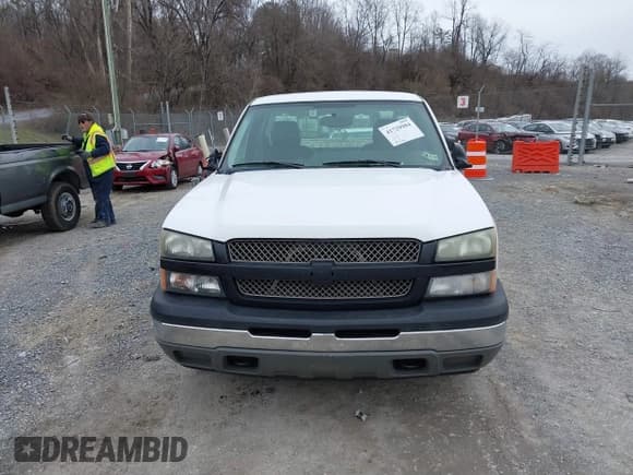 ✅ 2005 Chevrolet Silverado 1500 Work Truck • VIN: 1GCEC14XX5Z340818 • Лот: 41729984. Опубликован ранее на IAAI с пробегом 191 704 миль. Бесплатный доступ к архиву аукционных продаж из США и подробный отчёт об истории автомобиля на DreamBid. Изображение 12.