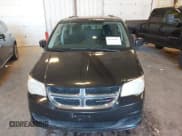 ✅ 2015 Dodge Grand Caravan SXT • VIN: 2C4RDGCG1FR512698 • Lot: 43391933. Wystawiony na IAAI z przebiegiem 142 172 mil. Bezpłatny archiwum sprzedaży aukcyjnych z USA i szczegółowy raport historii pojazdu na DreamBid. Zdjęcie 6.